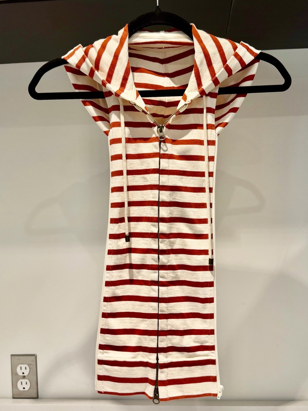 $248 Veronica Beard cotton orange red cream stripe hoodie Dickey jacket insert
